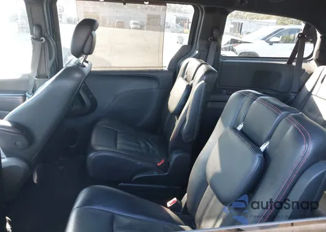 2018 Dodge Grand Caravan Gt из США, поврежденный, VIN 2C4RDGEG3JR165798